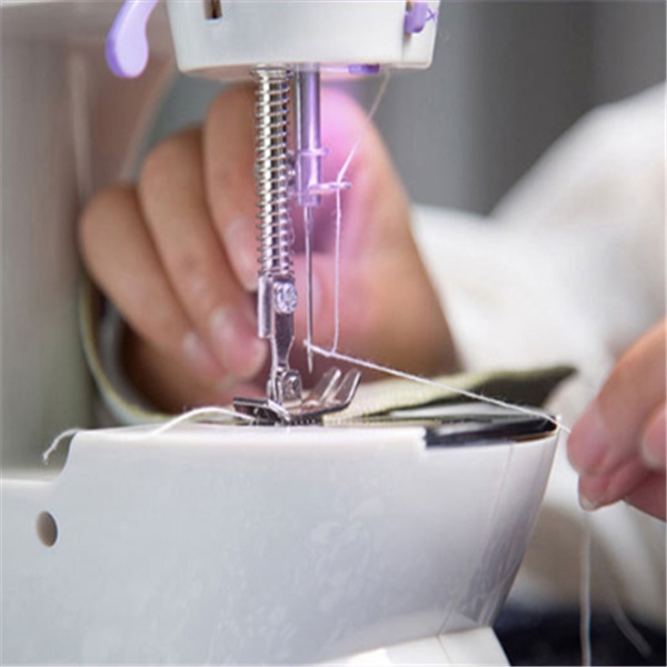 202 Micro Multifunctional Household Mini Portable Sewing Machine – Image 2