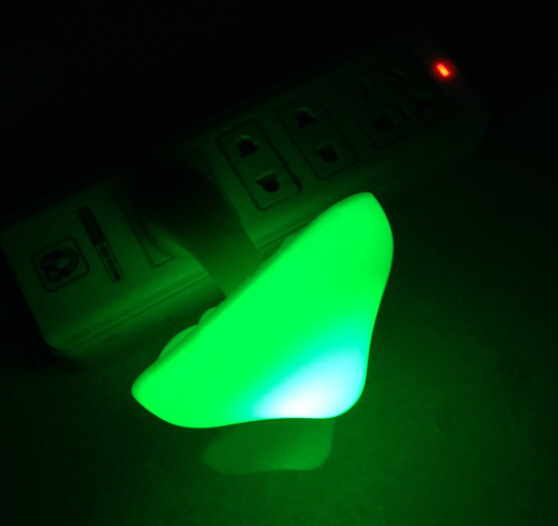 LED Night Light Mushroom Wall Socket Lamp EU US Plug Warm White Light-control Sensor Bedroom Light Home Decoration – Image 5
