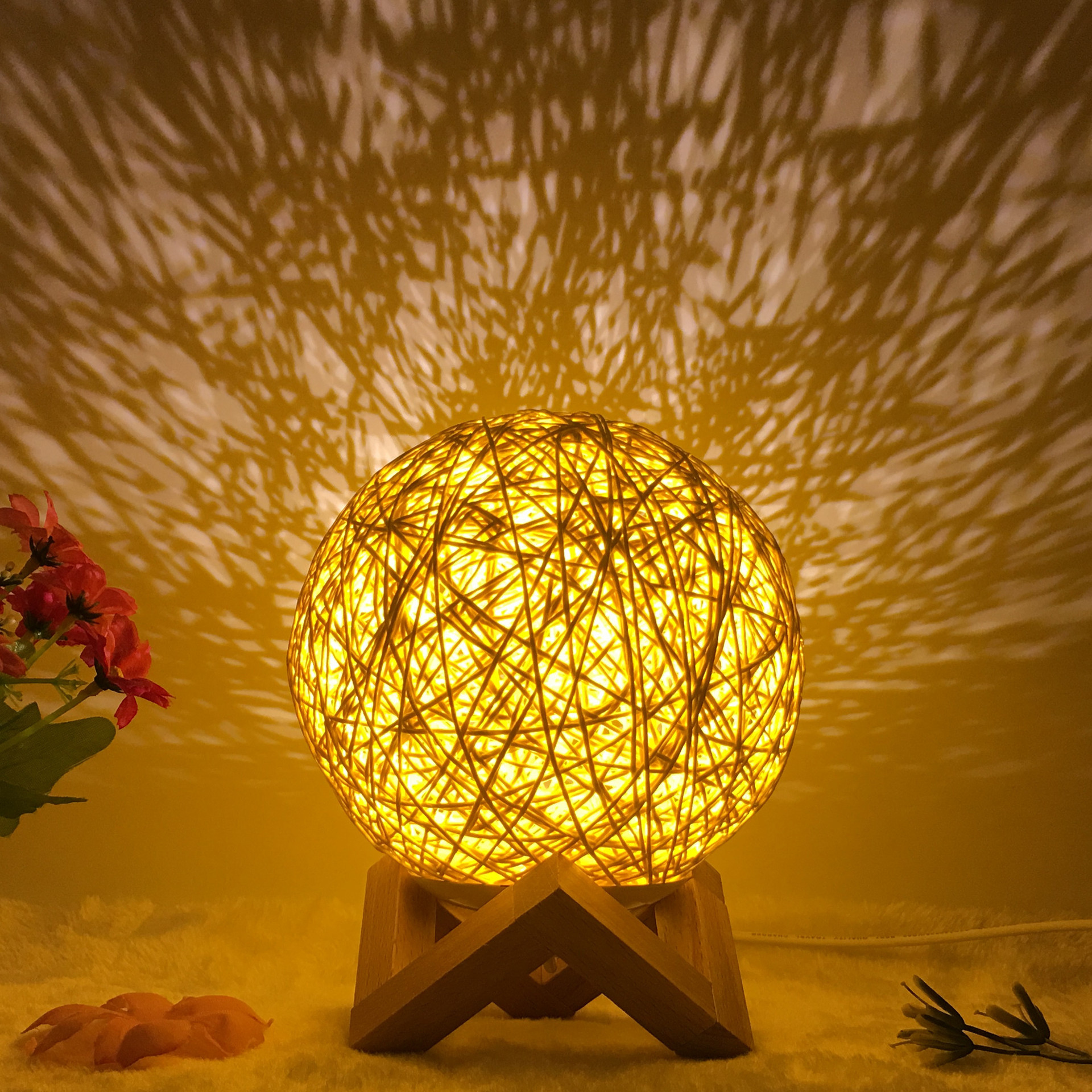 Amazon Hot Selling Creative Linen Table Lamp Novel and Unique LED Intelligent USB7 Color RGB16 Color Remote Control Rattan Ball Lamp – Image 6