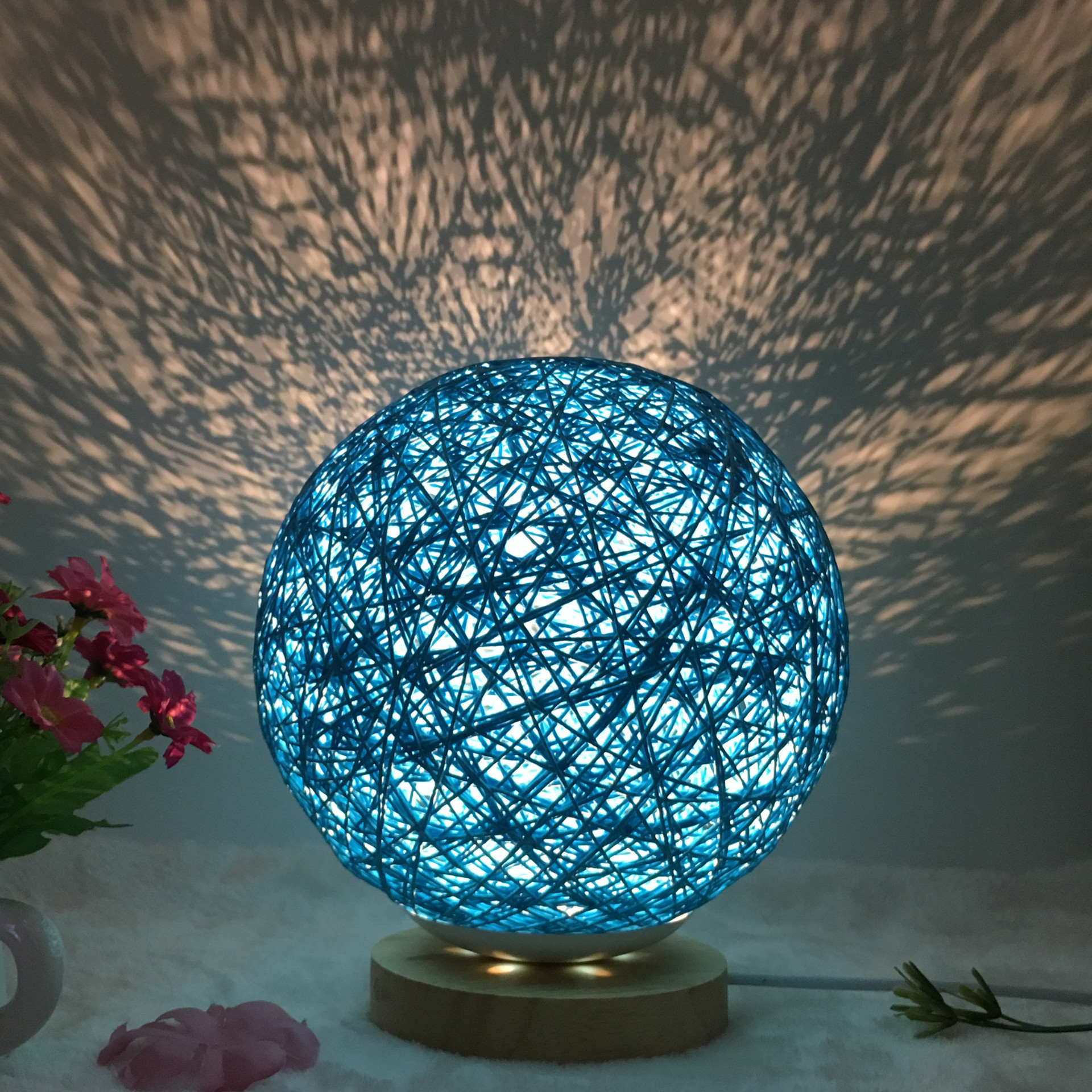 Amazon Hot Selling Creative Linen Table Lamp Novel and Unique LED Intelligent USB7 Color RGB16 Color Remote Control Rattan Ball Lamp – Image 5