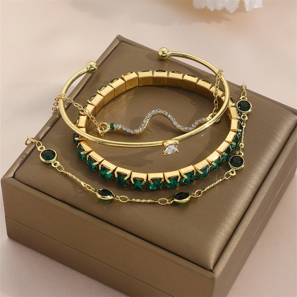 4pcs Green Bracelet Set by Storeshoop – Image 6